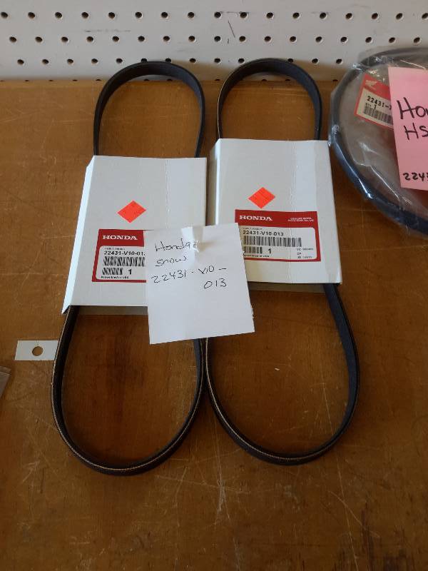 lot 192 image: Lot of Belts as pictured
