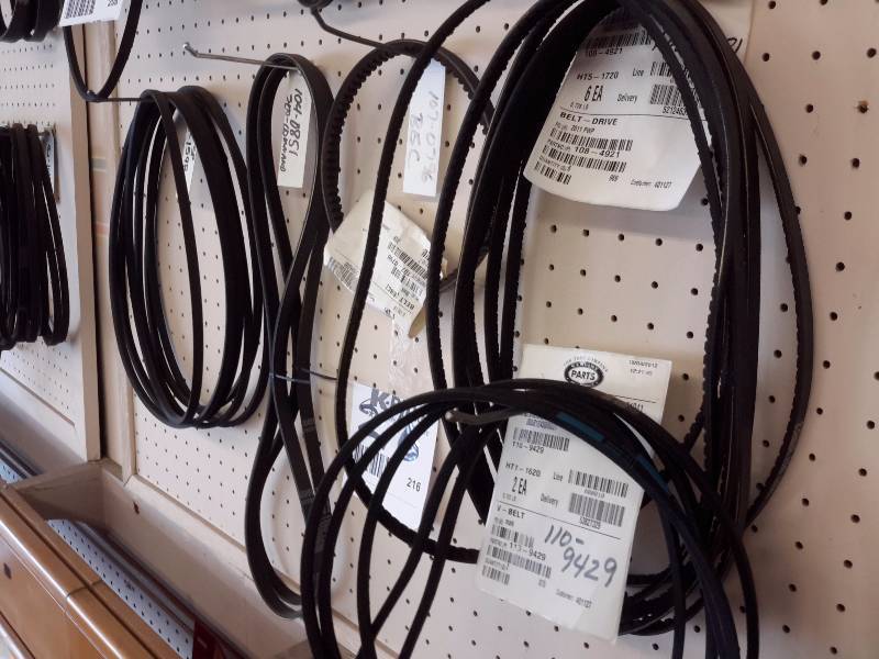 lot 216 image: Lot of Belts as pictured