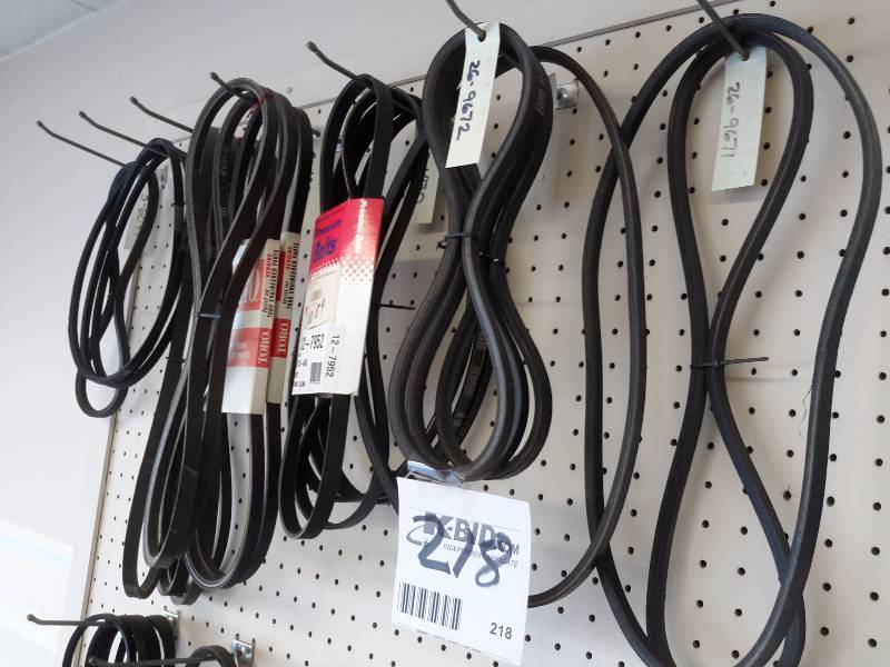 lot 218 image: Lot of Belts as pictured
