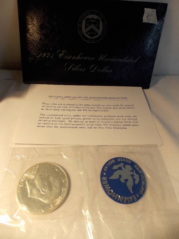 1971 IKE Dollar 40% Silver