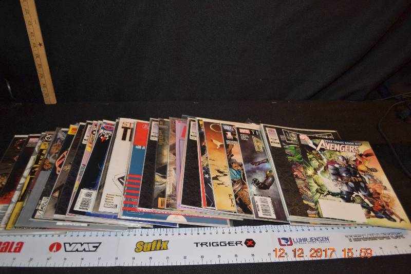 35 Various Comic Books Death Mate, Alice CooperThe Last Temptation Namor, Batman, Thor, Bishop, Wolverine, Steven King The Stand, Origin, Windraider, Freeman, Final Crisis, Nova and More.