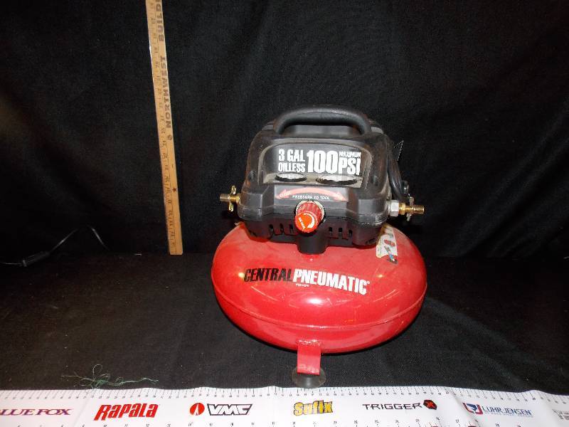 3 Gal Oiless Air Compressor 100 Maximum  PSI (No Hose)3 Gal Oiless Air Compressor 100 Maximum  PSI (No Hose)