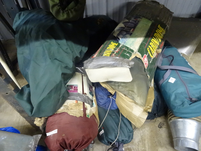lot 79 image: 5 misc tents. Fold up captains chai...