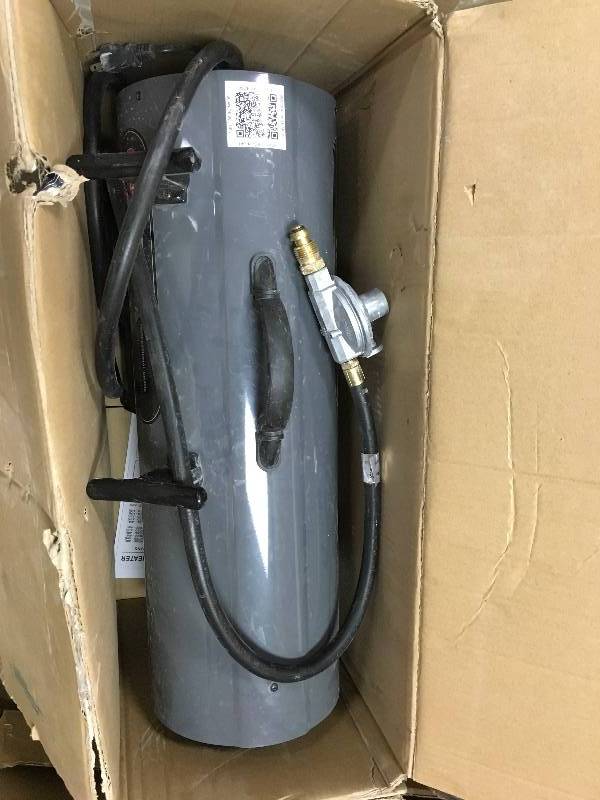 lot 19 image: Dyna-Glo Delux RMC-FA125DGD Portable 125,000-BTU Gas Powered Forced Air Heater