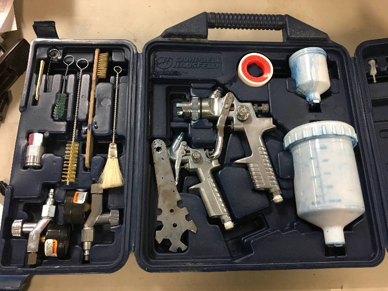 lot 41 image: Campbell Hausfeld Spray Gun Kit