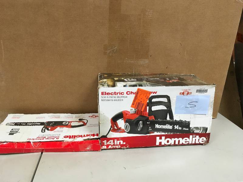 Homelite 14 in. 9 Amp Electric Chainsaw in working conditions