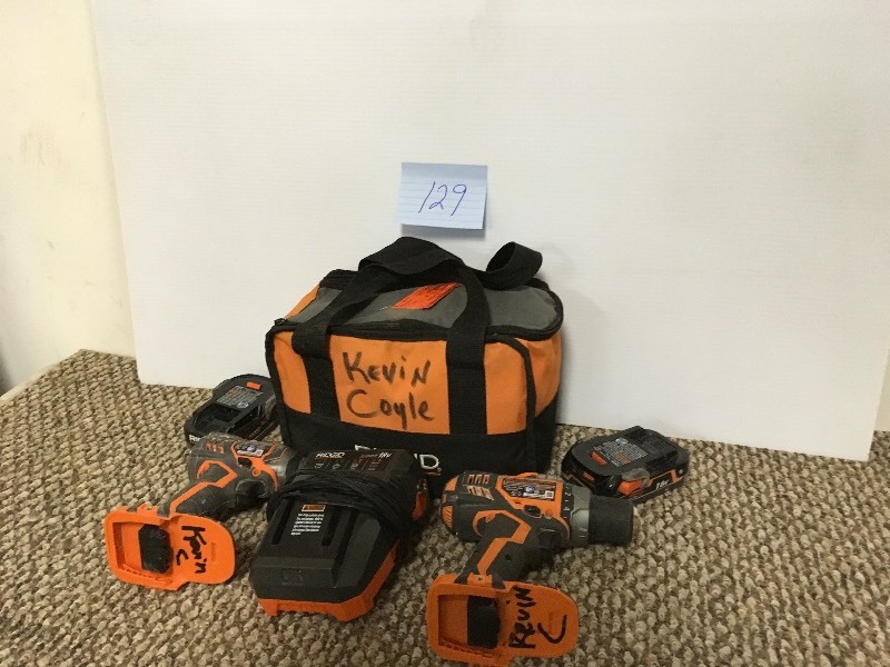 Ridgid 18-Volt X4 Lithium-Ion Cordless DrillDriver and Impact Driver 2-Tool Combo Kit w(2) 1.5Ah Batteries used in working condition