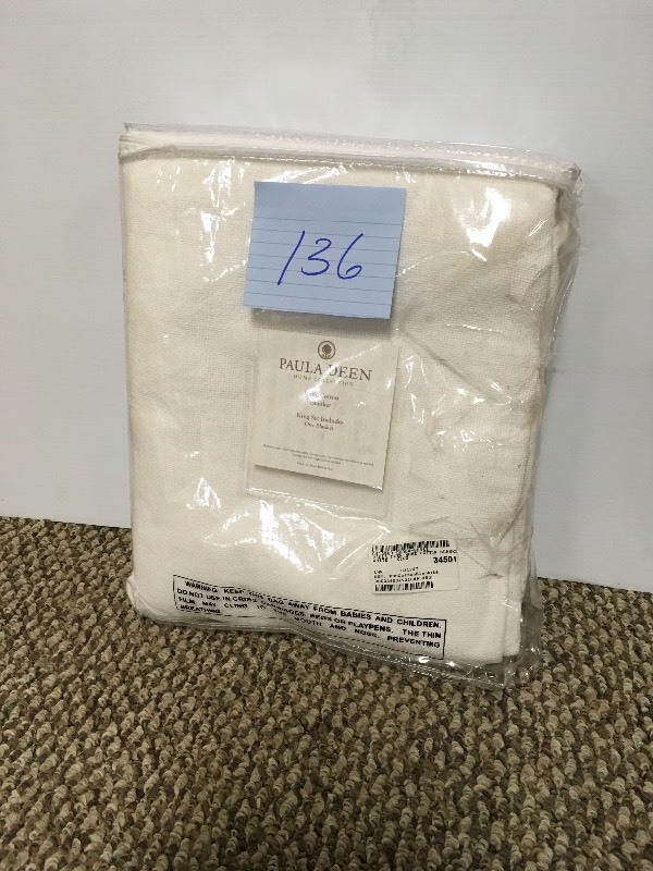 Paula Deen 100% Cotton King Set includes One Blanket