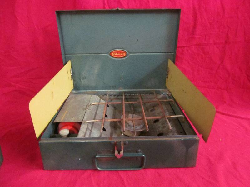lot 90 image: camp cook stove