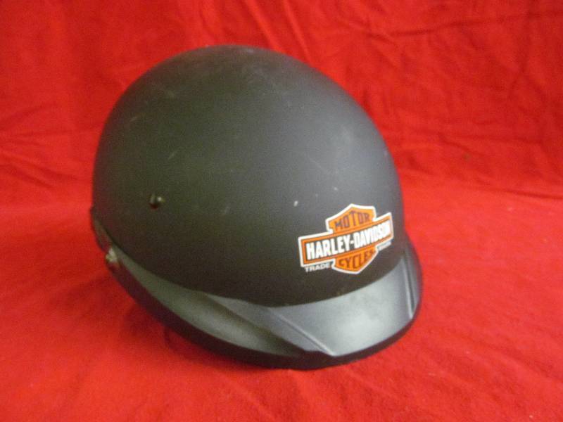 lot 95 image: helmet