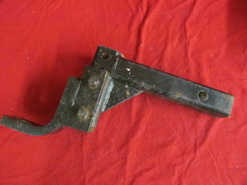 lot 167 image: hitch receiver