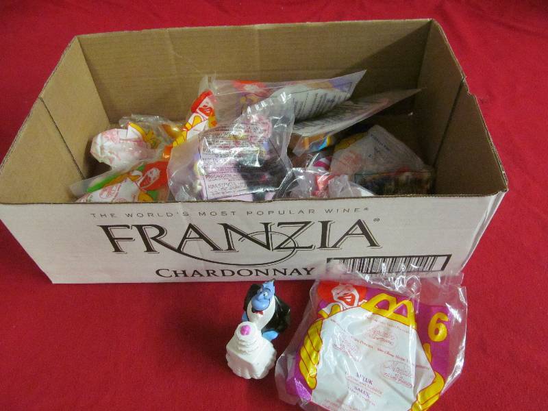 lot 174 image: Happy meal toys