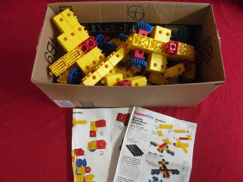 lot 176 image: Tupper Kids blocks