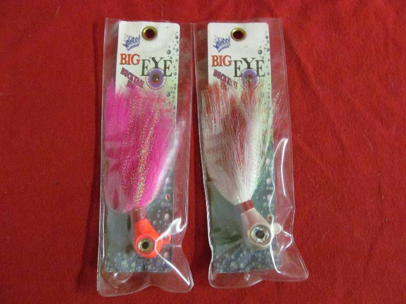 lot 187 image: Buck tail jigs