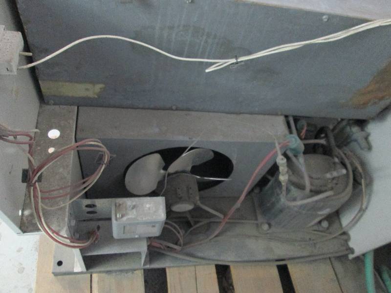 lot 1A image: Ingersoll  Air Dryer
