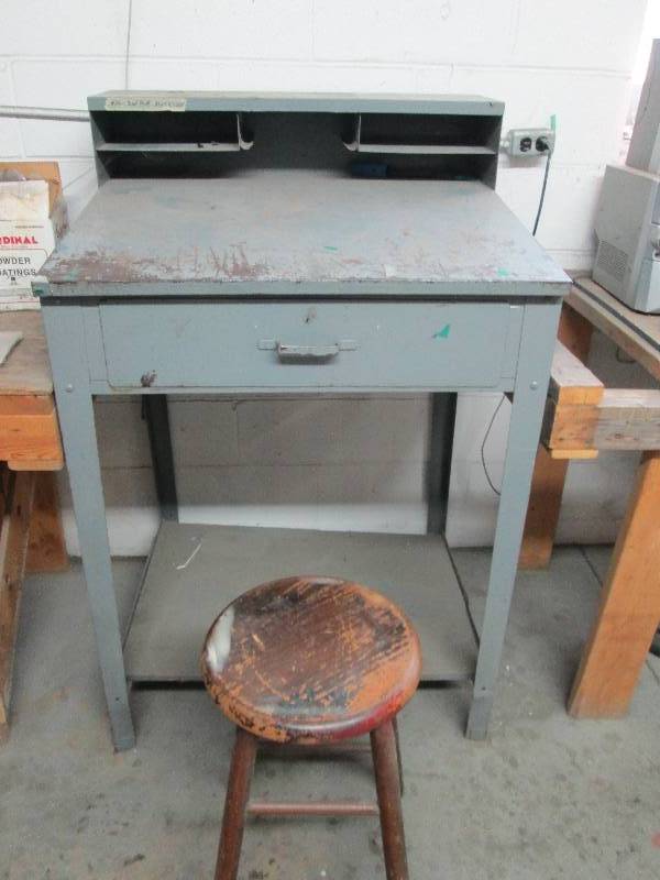 lot 45 image: Steel Warehouse Work Station Desk