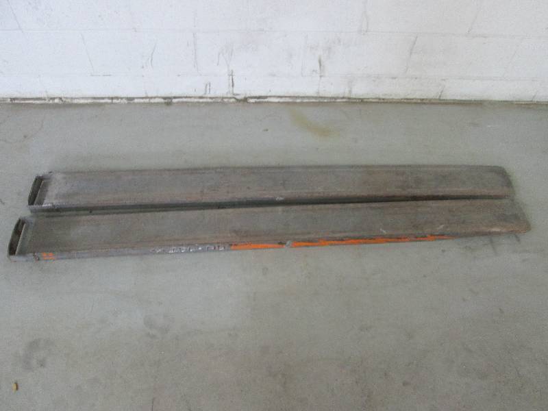 lot 56 image: 6 Fork Lift Extinction Forks