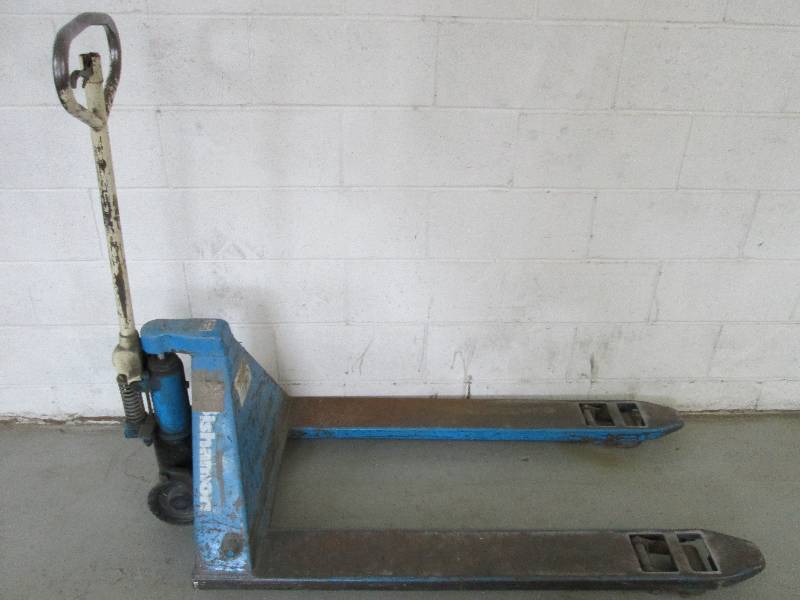 lot 57 image: Pallet Jack