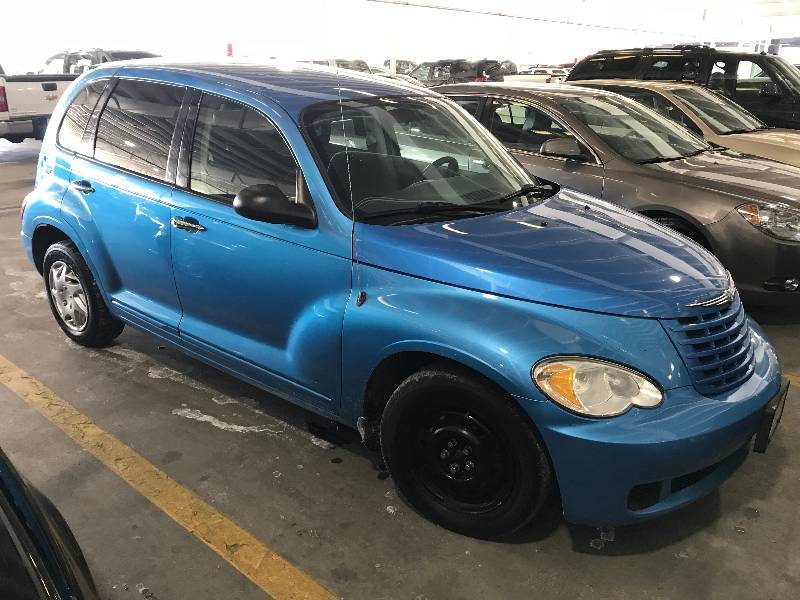 lot 6 image: 2008 Chrysler PT Cruiser