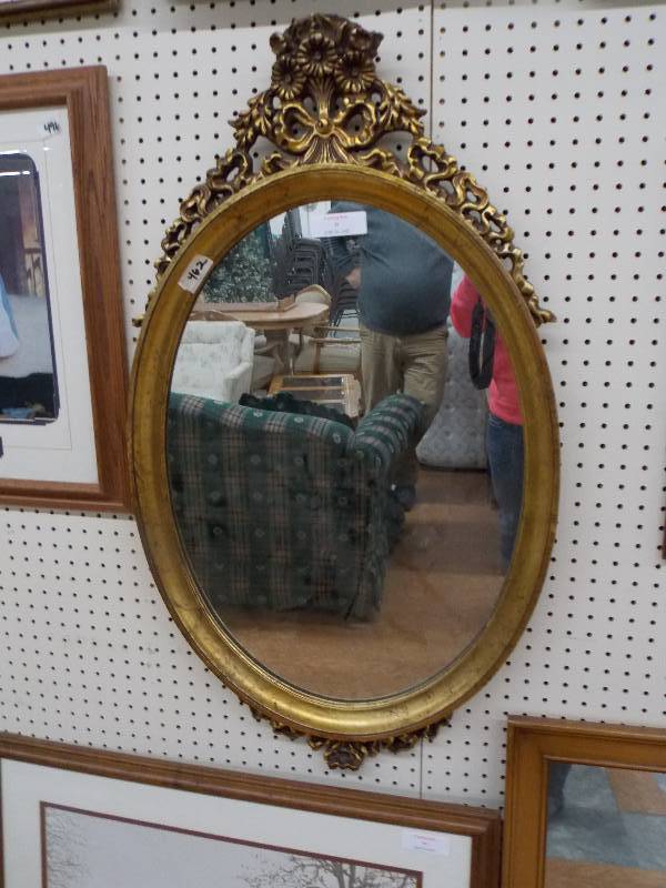 lot 29 image: Oval Mirror 39 12  Tall