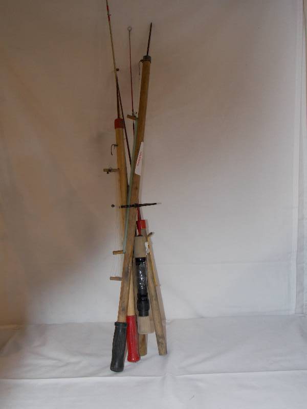 lot 58 image: Bundle of various  ice fishing poles