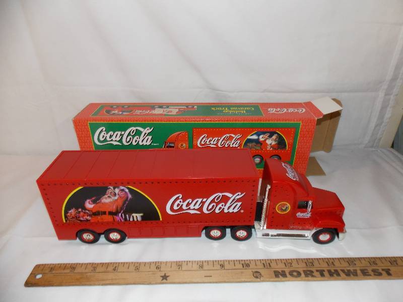 lot 78 image: Coca Cola