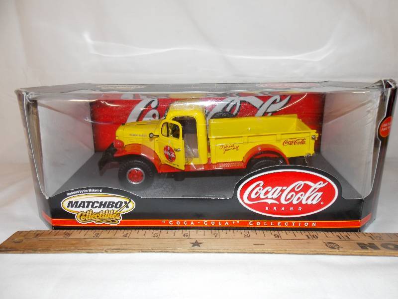 lot 84 image: Coca Cola