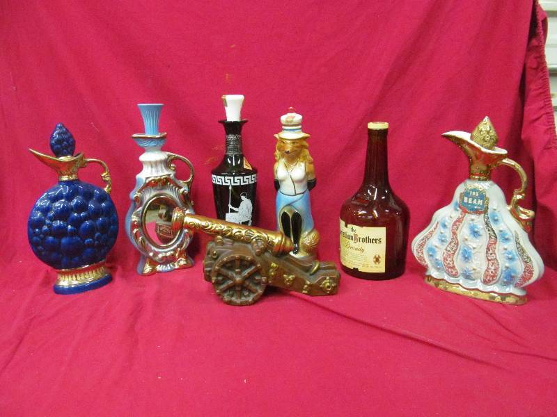 lot 110 image: Collectible liquor decanters