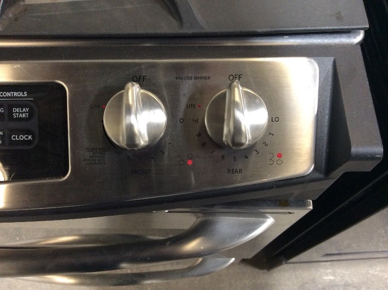 lot 71 image: GE Profile 4 Burner Stainless Slide-In Stove