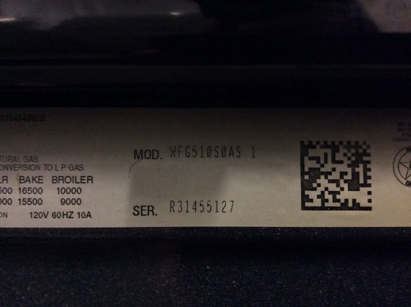 lot 60 image: Whirlpool Stainless 4 Burner Gas Stove