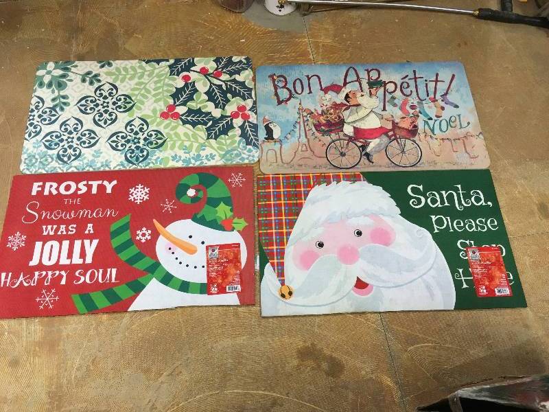 Home Accents Holiday Door Mats - 18 in. x 30 in. - Lot of 4 open box never used