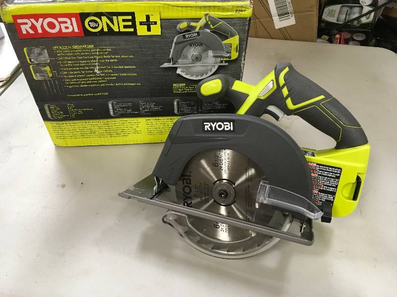 Ryobi One 18 Volt 6-12 in. Circular Saw in like New conditions