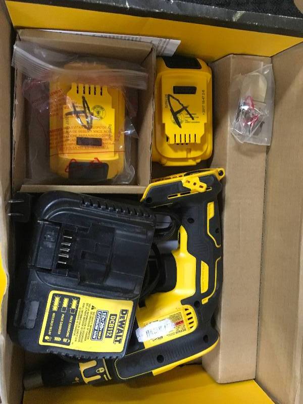 DeWalt 20 Volt MAX XR Cordless Lithium-Ion Brushless Drywall Screwgun Kit in working conditions