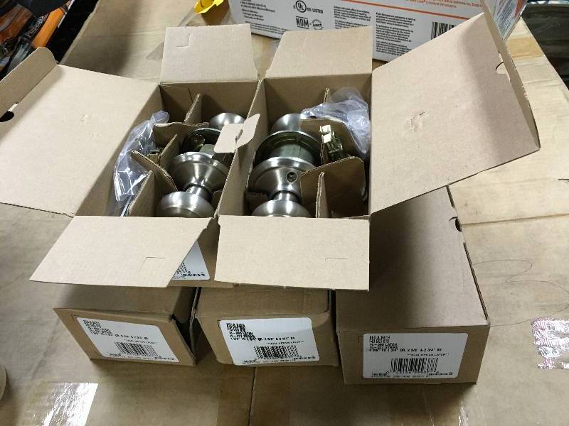 Schlage Georgian Satin Nickel Bed and Bath Knobs - Lot of 5