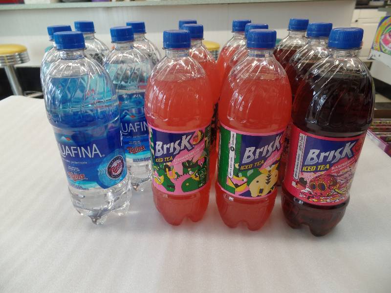 lot 34 image: 1L Drinks