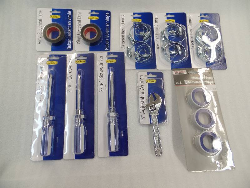 lot 47 image: Hardware
