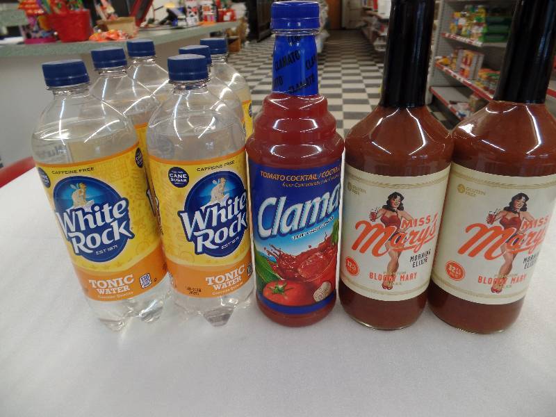 lot 61 image: Drink mixers