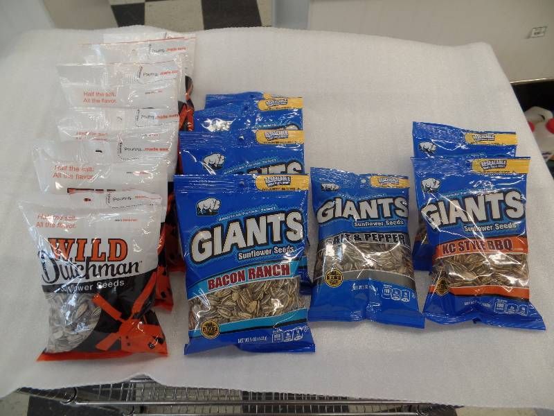 lot 77 image: Wild Dutchman & Giants Sunflower Seeds