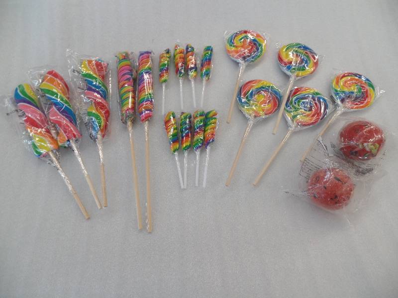 lot 94 image: Wild West Pops & Jawbreaker
