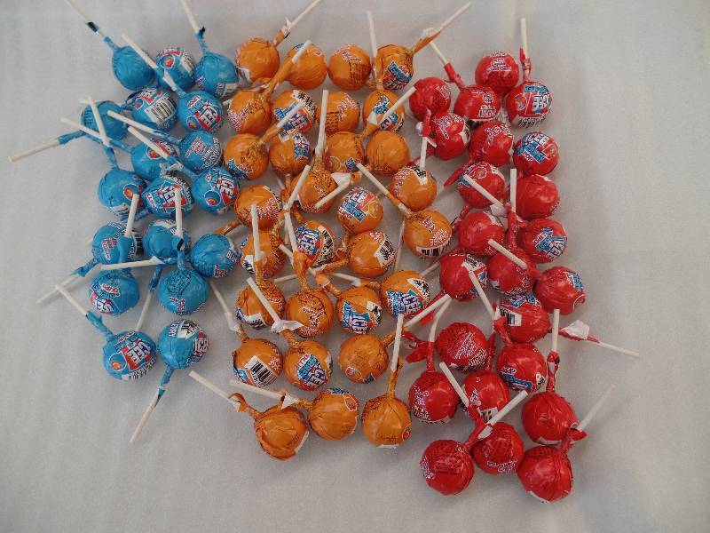 lot 95 image: ICEE Jawbreaker Lollipop w Liquid Gumball Center