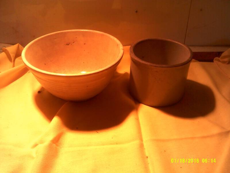 lot 7 image: 2 VINTAGE CROCK BOWLS