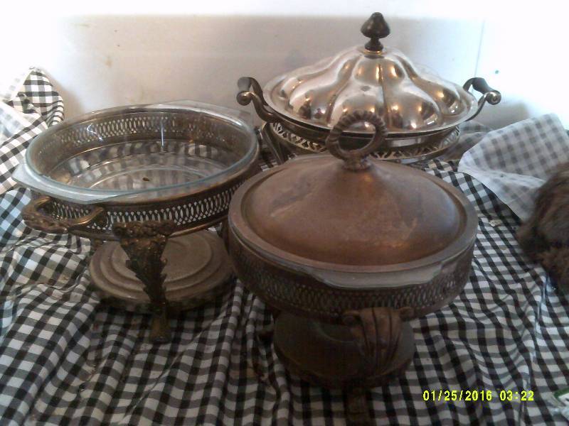 lot 23 image: 3 VINTAGE ROUND CHAFERS