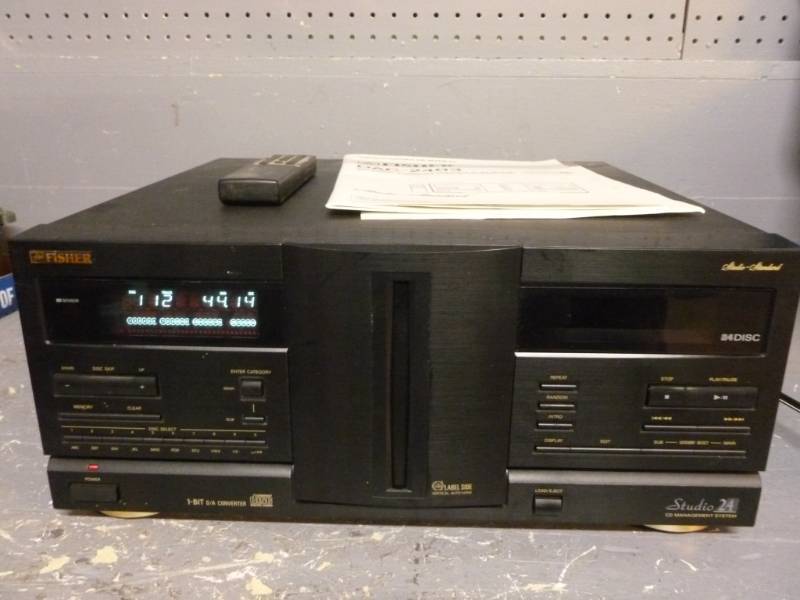 lot 4 image: Fisher Electronics