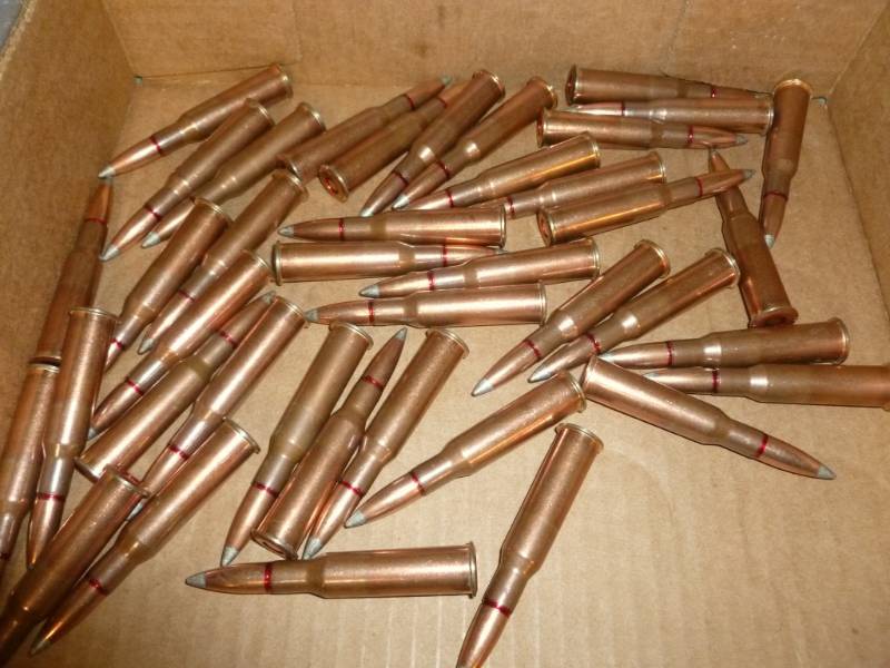 lot 14 image: Rifle Ammo