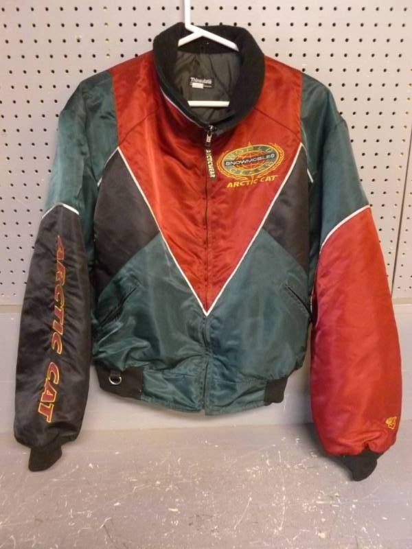 lot 28 image: Arctic Cat Jacket