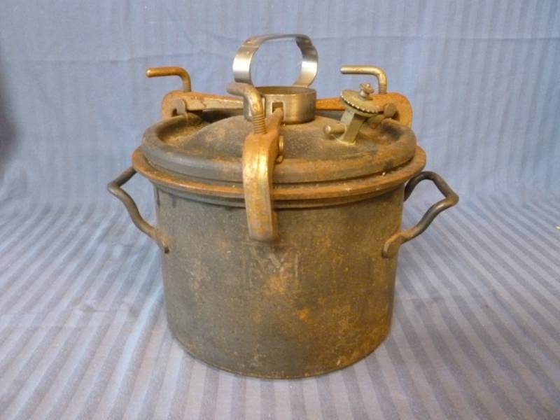 lot 50 image: Vintage Cast Iron Pressure Cooker