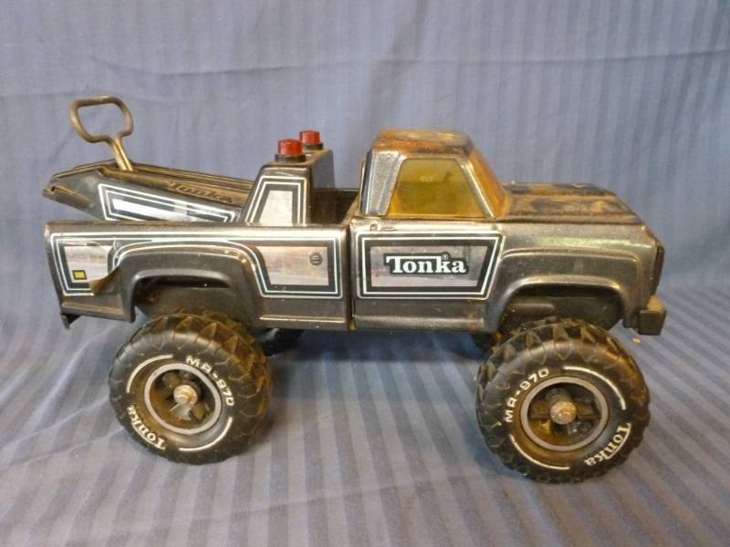 lot 59 image: Tonka Truck