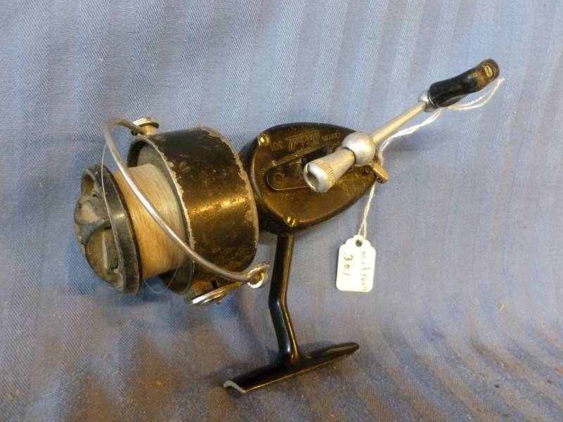 lot 75 image: Vintage Fishing Reel