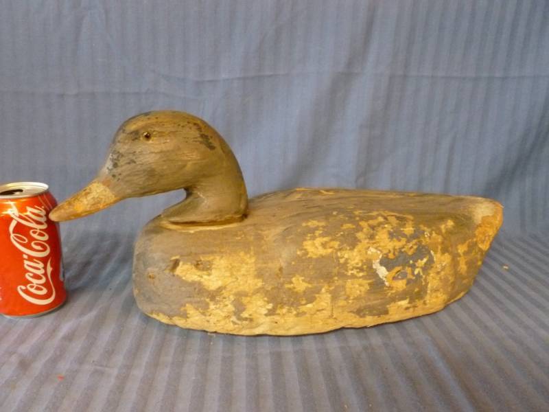 lot 110 image: Vintage Wooden Duck Decoy