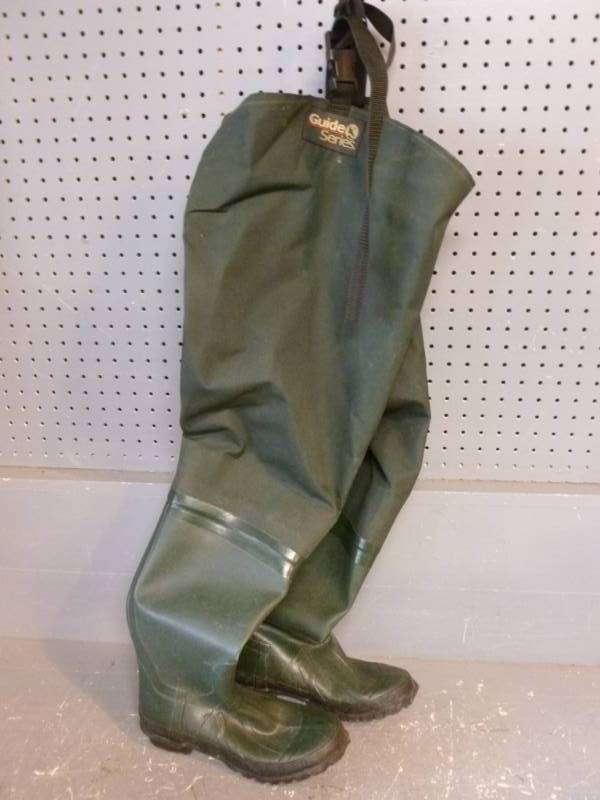 lot 112 image: Hip Boots